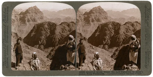 Monte de Moisés, donde la ley fue entregada al líder de Israel, desierto del Sinaí, década de 1900.
