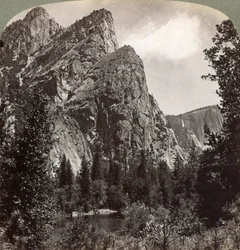 Los tres hermanos, Valle de Yosemite, California, EE.UU., 1902