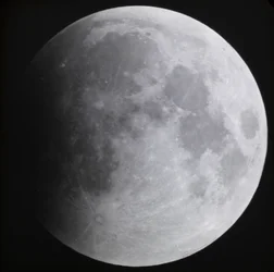 Diapositiva astronómica en placa de vidrio del eclipse lunar de Luna (1910)