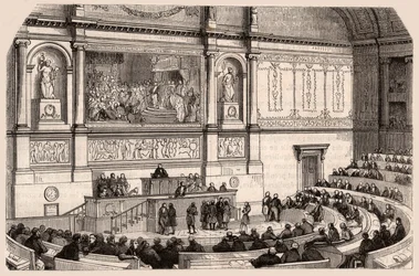 Vista interior de la Asamblea Nacional en una sesión de la Cámara de Diputados, París, Francia