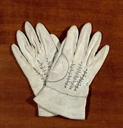 Par de guantes de Napoleón II, Rey de Roma (1811-1832), hijo del Emperador Napoleón I (1769-1821)