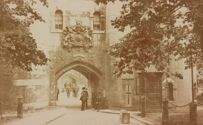 La Torre del Medio, c.1903 (postal)