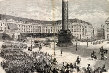 Las fiestas de París, el ejército de Italia desfilando ante el emperador en la Place Vendome - Guerra de Italia - Retorno de las tropas, Place Vendome, en París, saludos de Napoleón III