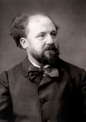 El artista Jean-Joseph Weerts retratado con motivo del Salón de París en 1883
