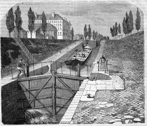 Vista del Canal Saint Martin en las cercanías de París.