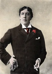 Retrato del escritor Oscar Wilde. Fotografía del siglo XIX