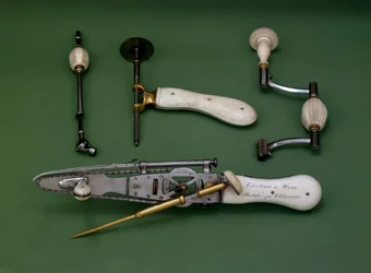 Instrumentos de cirugía del siglo XVIII