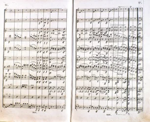 Página de la primera edición alemana de la partitura de la Sinfonía n. 1 en Do mayor del compositor alemán Ludwig van Beethoven
