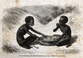 Jóvenes mendigos de la tribu Kychi (ubicada en la región del Alto Nilo) tomando una comida a cambio de unos pocos paquetes. Grabado para ilustrar el viaje al Lago Alberto