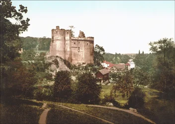 Clisson: el castillo - c. 1900