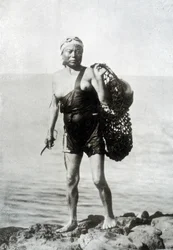 Coreana pescando en el siglo XIX