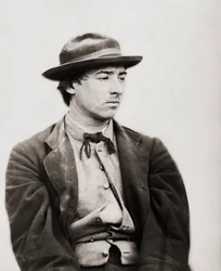 David E. Herold, Retrato