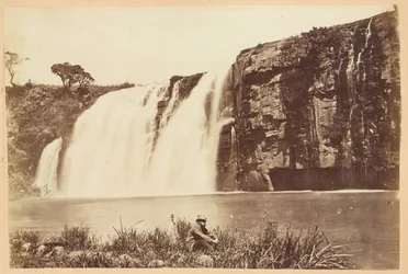 Cataratas Umgeni Inferiores, Provincia de Natal, Sudáfrica, circa 1882