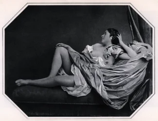 Mujer desnuda acostada alrededor de 1859. Fotografía anónima