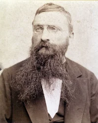 Retrato de Auguste Rodin (1840-1917) fotografiado alrededor de 1885