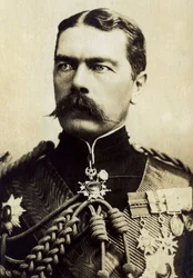 Retrato de Lord Kitchener de Karthoum (1850-1916), militar inglés.