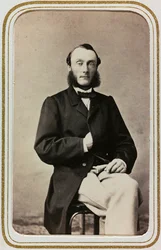 Retrato de hombre, carte de visite; el soporte contiene la indicación "Robert Ditzinger (1826-1891)"