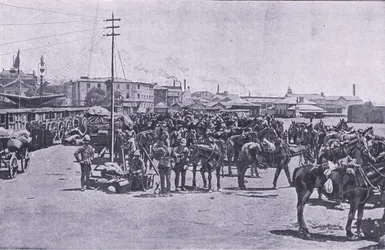 Refuerzos desembarcando en Ciudad del Cabo, de Después de Pretoria: La Guerra de Guerrillas publicado por Harmsworth Bros Limited