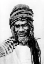 Samory Toure (foto b/n)