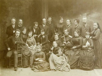 El primer Grupo de Teatro Dramático en Varsovia (Varsovie en Pologne) (Polonia). Foto de albúmina
