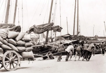 El puerto de Hong Kong alrededor de 1880.