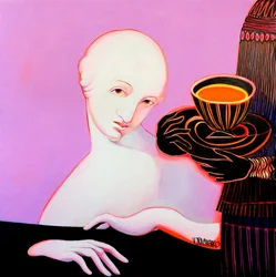 Mujer vestida de rosa con una taza de té