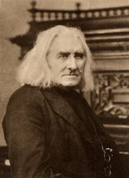 Franz Liszt (1811-1886) Pianista y compositor húngaro en su madurez. Fotograbado a partir de una fotografía de W & D Downey, Londres (fotograbado).