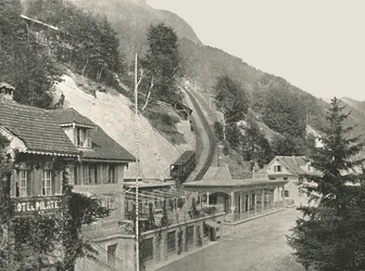 Punto de partida del Ferrocarril Pilatus, Alpnachstad, Suiza