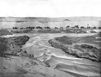 La primera catarata del Nilo, Asuán, Egipto, 1895