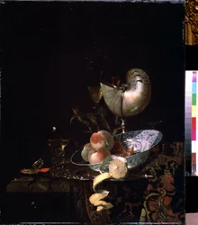 ""Bodegón con copa de nácar"" (Bodegón con copa de nácar) Melocotones, limón con su piel (ralladura) y copa de vino. Pintura de Willem Kalf (1619-1693) alrededor de 1660 Museo Pushkin, Moscú