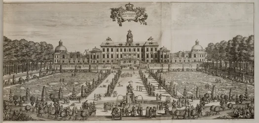El palacio y jardín de Drottningholm vistos desde el sur