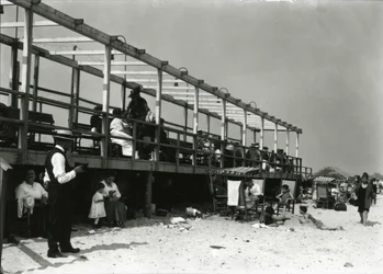 Escena de Playa, Coney Island, c.1910-21