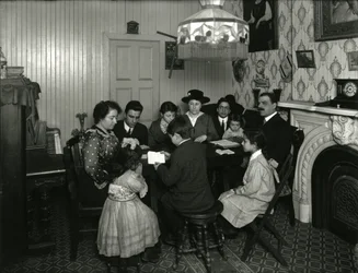 Comité Evangelista, Estudio Bíblico en la casa de la Sra. Vitello, 359 E. 49th Street, enseñado por la Srta. Jones. 30 de marzo de 1916