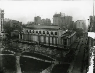 Biblioteca Pública de Nueva York y Bryant Park, c.1910-21