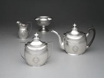Tetera, jarra de crema, cuenco de desechos y azucarero, c.1795