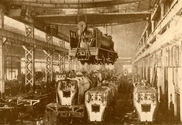 En el Taller de Montaje, c1930