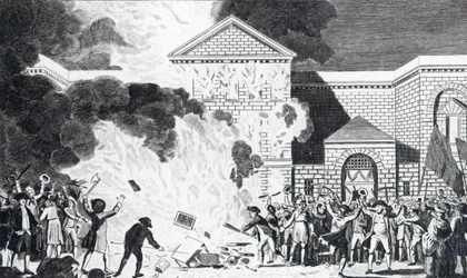 Las devastaciones ocasionadas por los alborotadores de Londres incendiando la nueva cárcel de Newgate y quemando los muebles del Sr. Akerman, 6 de junio de 1780, grabado por T. Thornton