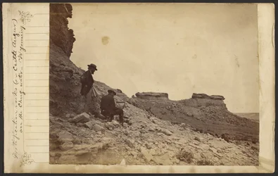 [Rocas de fortificación (o Castle Augur) en el Chugwater, Wyoming]