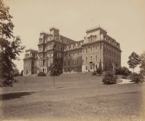 Easton, Pardee Hall, Lafayette College,c. 1895 (foto)