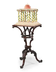 Soporte trípode de Jorge III con templo, c.1762