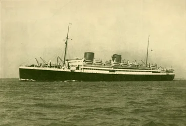 El transatlántico Royal Mail Motor Liner Asturias 22,500 toneladas brutas, c1930