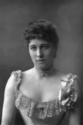 Sra. Lillie Langtry, actriz británica, 1890