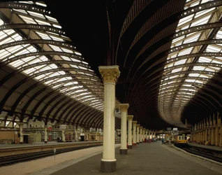 Vista de la estación central de York diseñada por los arquitectos William Peachy y Thomas Prosser