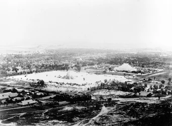 Vista desde la colina de Mandalay, Birmania 1886