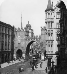 Puerta Karlstor, Múnich, Alemania, c1900s