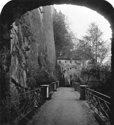 Sperrbogen, Fortaleza de Hohensalzburg, Salzburgo, Austria, c. 1900