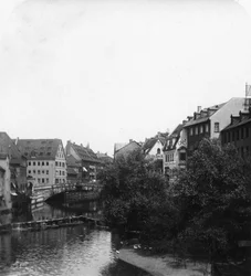 El Fleischbrucke Puente de la Carne, Núremberg, Alemania, c. 1900