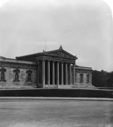 La Gliptoteca, Múnich, Alemania, c. 1900s