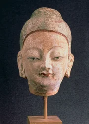 Cabeza de una estatua de Buda, de Bezeklik, siglo IX-X