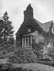 Casa de Sir Walter Raleigh, Youghal, Condado de Cork, Irlanda, 1924-1926